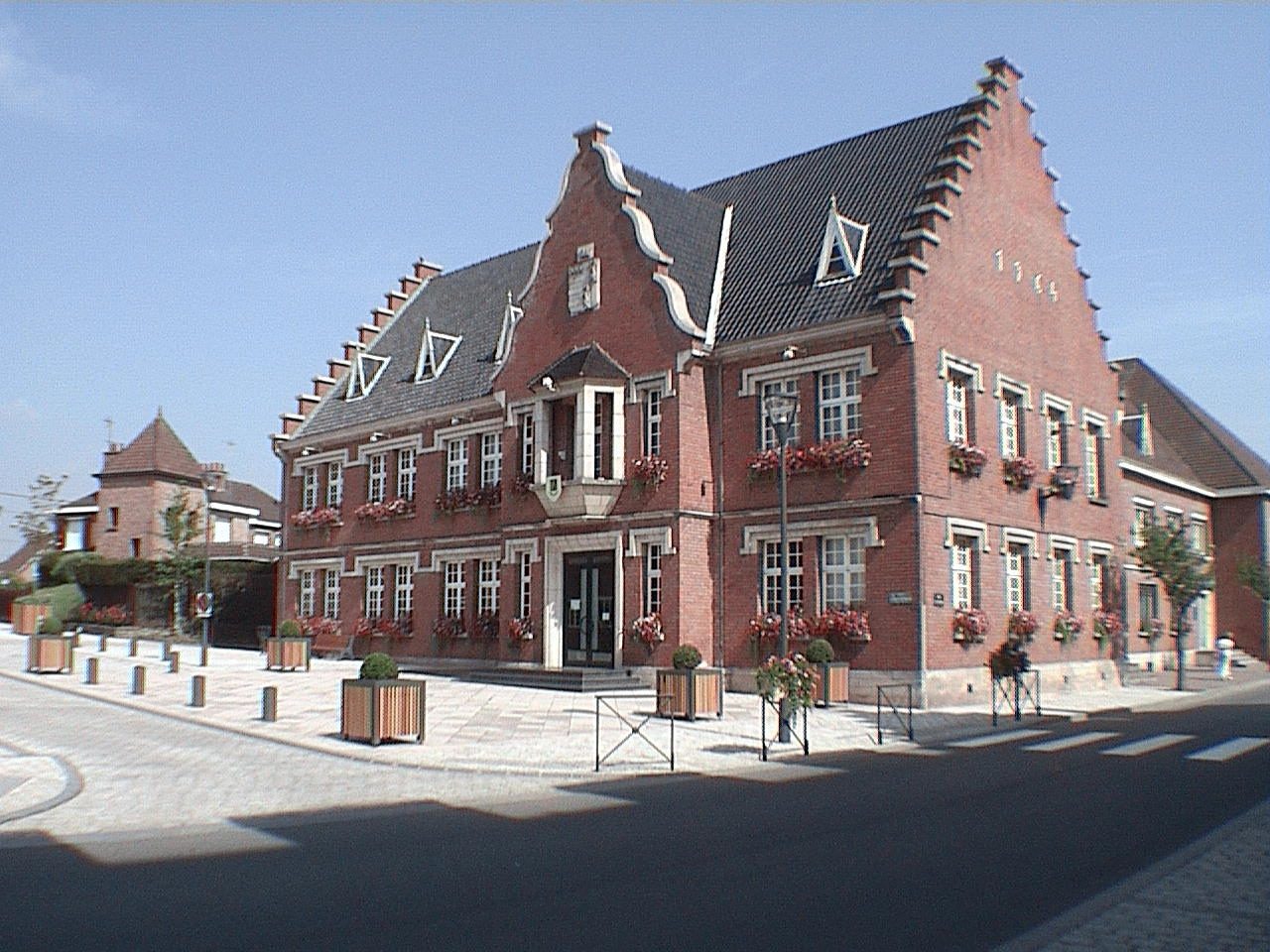 Mairie de Steenvoorde, à 8 km du salon de toilettage Bulle d'Eau Canine